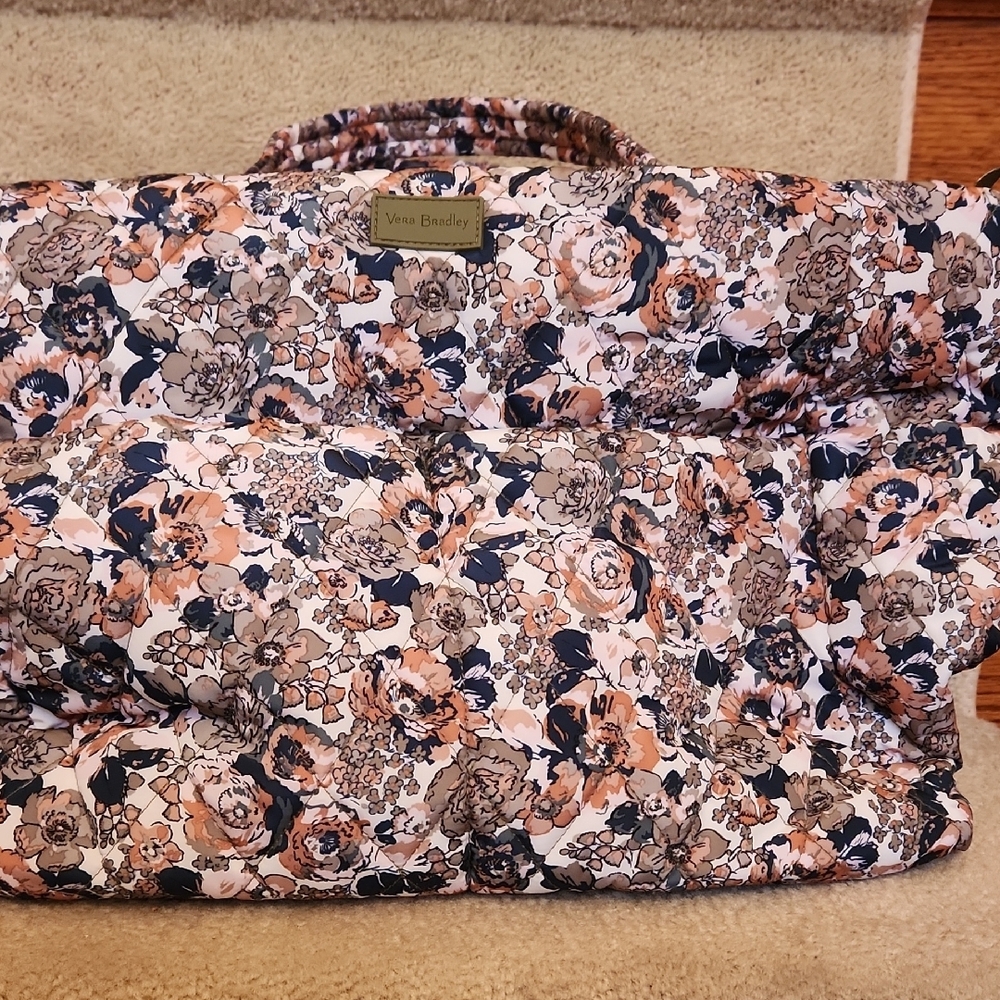 Vera Bradley Floral Patterned Bag nwt